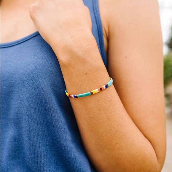 Vibrant Beaded Bracelet - Picture 5 of 8